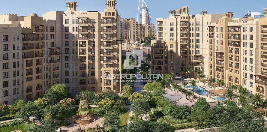 Byt v Umm Suqeim, Dubai, SAE 4 ložnice, 220 m² Č.: 593212