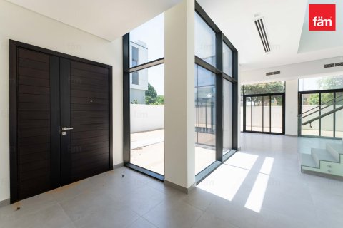 Vilë në Al Furjan, Dubai, Emiratet e Bashkuara Arabe 4 dhoma gjumi, 515.5 m2. № 612494 - Foto 2