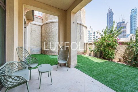 Müüa korter asukohaga Downtown Dubai (Downtown Burj Dubai), AÜE: 2 magamistoaga, 205 m² Nr 627709 - pilt 2