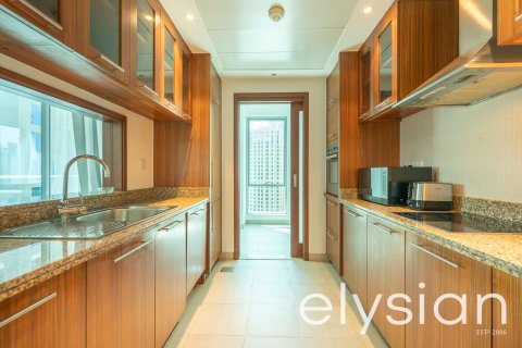 Apartment in Dubai Marina, Dubai, UAE 2 bedrooms, 144 sq.m. № 586266 - photo 11