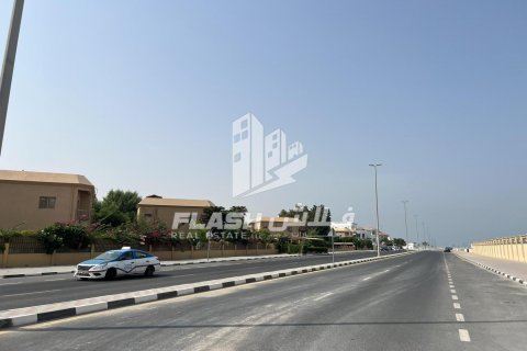 Tontti Al Mairid, Ras Al Khaimah, Arabiemiraatit 899.9 m2 № 611641 - kuva 24