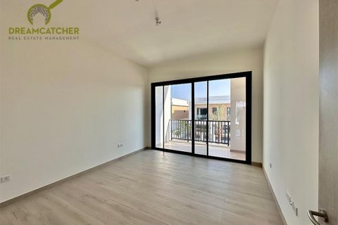 Зняти в оренду таунхаус в Mina Al Arab, Рас-эль-Хайма, ОАЕ 3 спальні, 233.6м2, № 588778 - фото 13