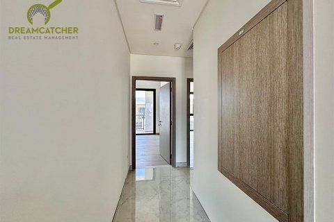 Зняти в оренду таунхаус в Mina Al Arab, Рас-эль-Хайма, ОАЕ 3 спальні, 233.6м2, № 588778 - фото 9