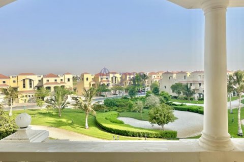 Byt v Al Hamra Village, Ras Al Khaimah, SAE 2 ložnice, 120 m² Č.: 575827 - fotografie 1