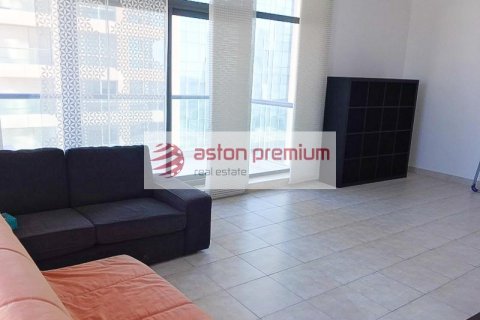 Apartment in The Views, Dubai, UAE 1 bedroom, 90.9 sq.m. № 623955 - photo 2