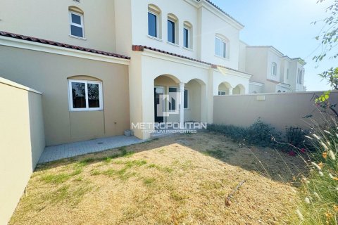 Villa in Serena, Dubai, UAE 2 bedrooms, 174 sq.m. № 593165 - photo 1