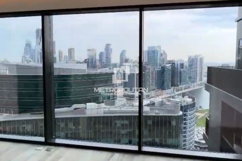 Apartamento en venta en Business Bay, Dubai, EAU 3 dormitorios, 239 m2 № 592159 - foto 8