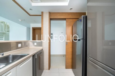 Apartment in Downtown Dubai (Downtown Burj Dubai), Dubai, UAE 2 bedrooms, 130 sq.m. № 627856 - photo 11