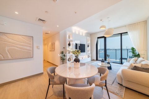 Купити квартиру в Джумейра, Дубай, ОАЕ 2 спальні, 102м2, № 592101 - фото 1