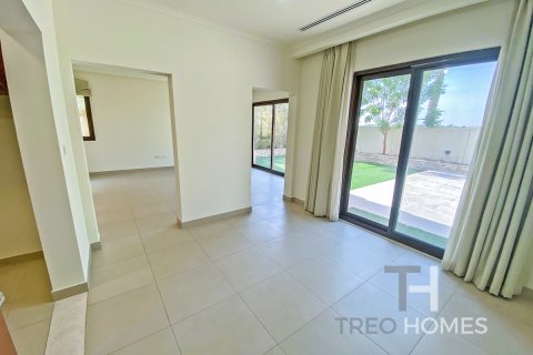 Vilë në Arabian Ranches 2, Dubai, Emiratet e Bashkuara Arabe 4 dhoma gjumi, 300 m2. № 595583 - Foto 6