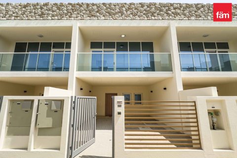 Villa te huur in Dubai, VAE 2 slaapkamers, 101.4 vr.m., nr 621999 - foto 30