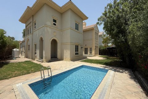 Jumeirah Islands、Dubai、UAE にあるヴィラの賃貸物件 5ベッドルーム、1303 m2、No610923 - 写真 1