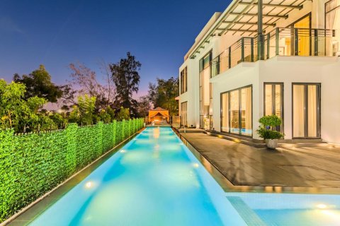 Vila v Jumeirah Islands, Dubai, SAE 6 ložnice, 626 m² Č.: 610920 - fotografie 2