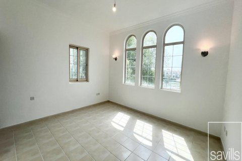 Vila v Jumeirah Islands, Dubai, SAE 4 ložnice, 956 m² Č.: 610919 - fotografie 10