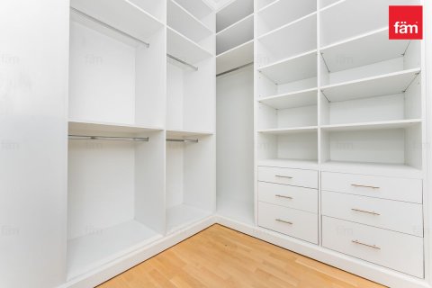 Byt v Al Barari, Dubai, SAE 2 ložnice, 270.3 m² Č.: 612707 - fotografie 15