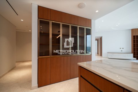 Apartament në Palm Jumeirah, Dubai, Emiratet e Bashkuara Arabe 2 dhoma gjumi, 156 m2. № 591892 - Foto 4