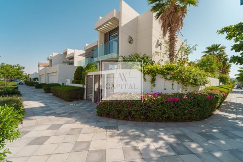 Villa in affitto a Mohammed Bin Rashid City, Dubai, EAU 5 camere da letto, 711.6 mq. № 496506 - foto 40