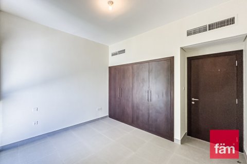 Řadový dům v Dubai, SAE 4 ložnice, 303.3 m² Č.: 622849 - fotografie 7