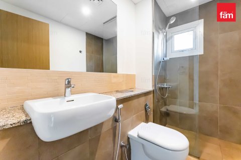 Řadový dům v Dubai, SAE 4 ložnice, 303.3 m² Č.: 622849 - fotografie 11