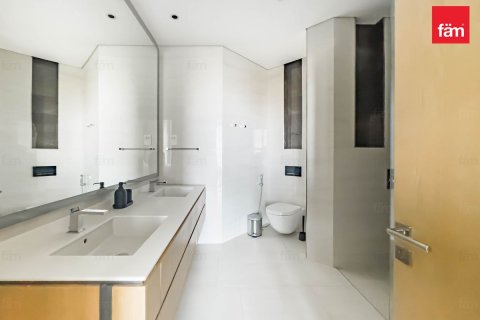 Business Bay, Dubai, UAE의 임대용 아파트 침실 1개, 108제곱미터 번호 625030 - 사진 24