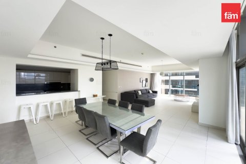 Apartment in Downtown Dubai (Downtown Burj Dubai), UAE 3 bedrooms, 204 sq.m. № 625034 - photo 24