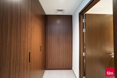 Пәтер Дубай, БАӘ-да 2 жатын бөлмелер, 109.8 м² № 610121 - фото 16