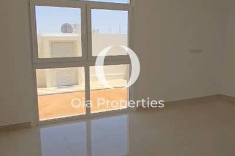 Vila v Al Shamkha, Abu Dhabi, SAE 5 ložnice, 510 m² Č.: 608591 - fotografie 6