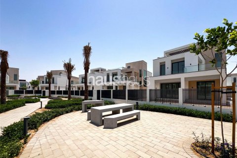 Vila di Arabian Ranches 3, Dubai, UAE 5 bilik tidur, 509 meter persegi № 625244 - foto 26