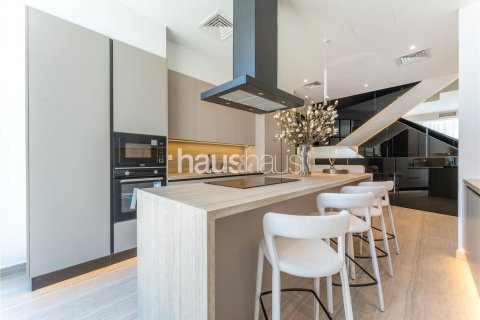 Řadový dům v Al Barari, Dubai, SAE 4 ložnice, 459 m² Č.: 625266 - fotografie 19