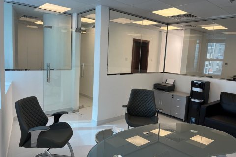 Iroda itt: Business Bay, Dubai, EAE, 62 m², azonosító: 594870 - fénykép 7