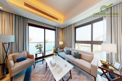 Appartement te koop in Sharm, Fujairah, VAE 2 slaapkamers, 118.6 vr.m., nr 588443 - foto 3