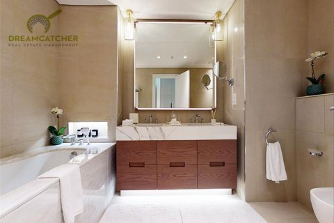 Appartement te koop in Sharm, Fujairah, VAE 2 slaapkamers, 118.6 vr.m., nr 588443 - foto 19