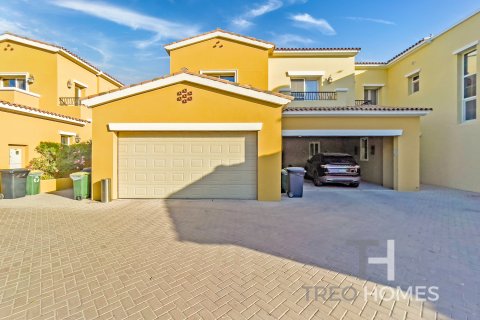 Villa itt: Arabian Ranches, Dubai, EAE, 2 hálószoba, 203 m², azonosító: 586450 - fénykép 1