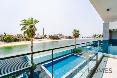 Vila v Palm Jumeirah, Dubai, SAE 8 ložnice, 662 m² Č.: 586429 - fotografie 3
