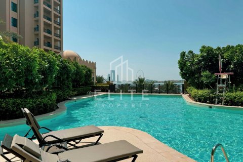 Apartment in Palm Jumeirah, Dubai, UAE 1 bedroom, 126 sq.m. № 623570 - photo 27