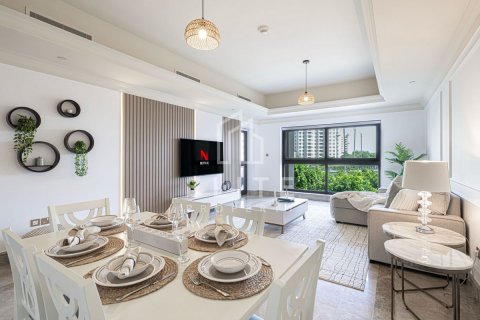 Apartment in Palm Jumeirah, Dubai, UAE 1 bedroom, 126 sq.m. № 623570 - photo 1