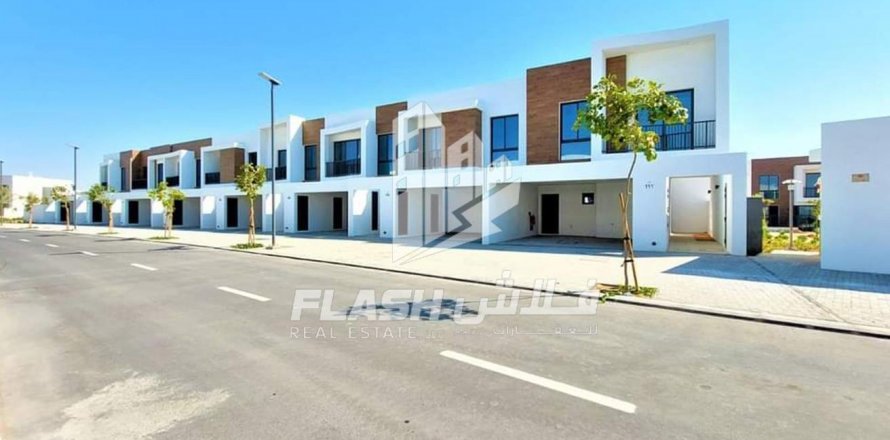 Таунхаус в Mina Al Arab, Рас-эль-Хайма, ОАЕ 3 спальні, 288м2 № 611745