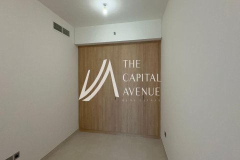 Apartment in Al Reem Island, Abu Dhabi, UAE 2 bedrooms, 71 sq.m. № 605076 - photo 5