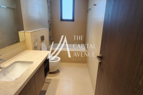 Townhouse in Khalifa City, Abu Dhabi, UAE 3 bedrooms, 172 sq.m. № 605080 - photo 10