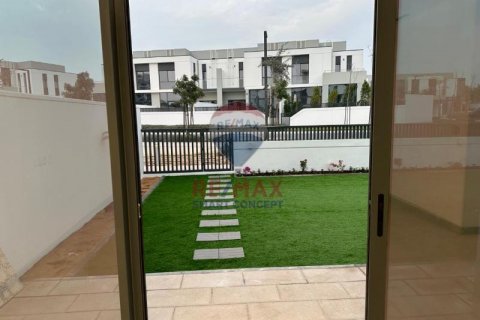 Al Furjan, Dubai, संयुक्त अरब अमीरात में टाउनहाउस, 4 बेडरूम, 335.9 वर्ग मीटर, संख्या 590778 - फ़ोटो 10