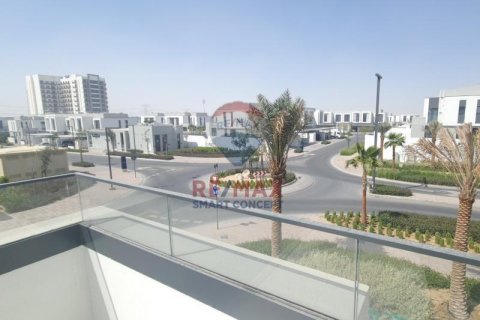Shtëpi në qytet në Al Furjan, Dubai, Emiratet e Bashkuara Arabe 4 dhoma gjumi, 322.1 m2. № 590777 - Foto 1