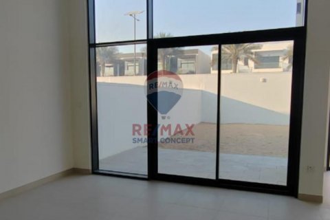 טאונהאוס להשכרה ב Al Furjan, Dubai, איחוד האמירויות  4 חדרי שינה, 358.4 מ"ר, מספר 590779 - תמונה 11