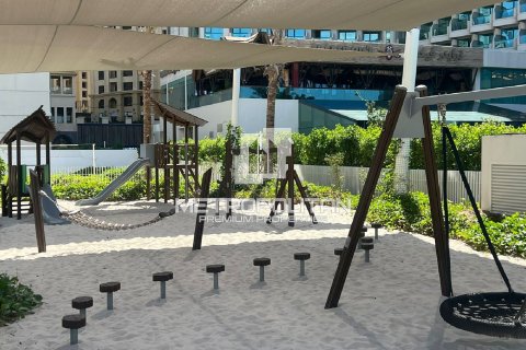Jumeirah Beach Residence, Dubai, UAE의 임대용 아파트 침실 2개, 128제곱미터 번호 591943 - 사진 18