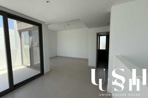 Řadový dům v Tilal Al Ghaf, Dubai, SAE 4 ložnice, 241 m² Č.: 628993 - fotografie 17