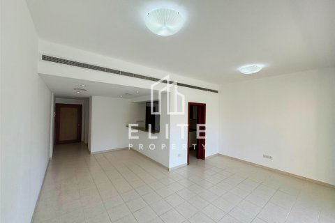 Apartment in Greens, Dubai, UAE 2 bedrooms, 121 sq.m. № 628946 - photo 2