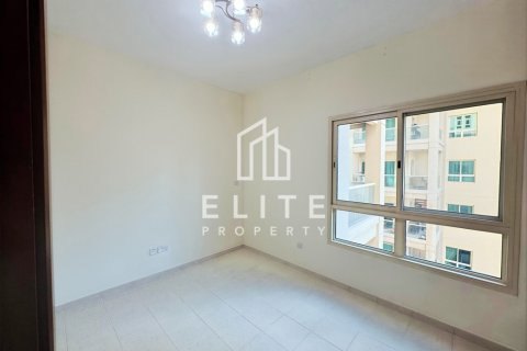 Lägenhet till försäljning i Greens, Dubai, UAE 2 sovrum, 121 kvm Nr. 628946 - fotografi 4