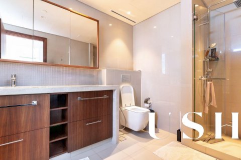 Apartment in Downtown Dubai (Downtown Burj Dubai), UAE 3 bedrooms, 197 sq.m. № 629130 - photo 24
