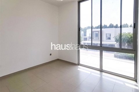 Vila v Arabian Ranches 2, Dubai, SAE 4 ložnice, 246 m² Č.: 626654 - fotografie 16