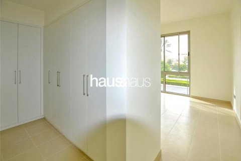 Vila v Arabian Ranches 2, Dubai, SAE 4 ložnice, 246 m² Č.: 626654 - fotografie 9
