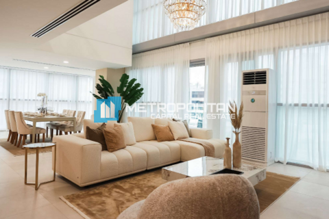 Apartment in Al Reem Island, Abu Dhabi, UAE 1 bedroom, 129.8 sq.m. № 555412 - photo 2
